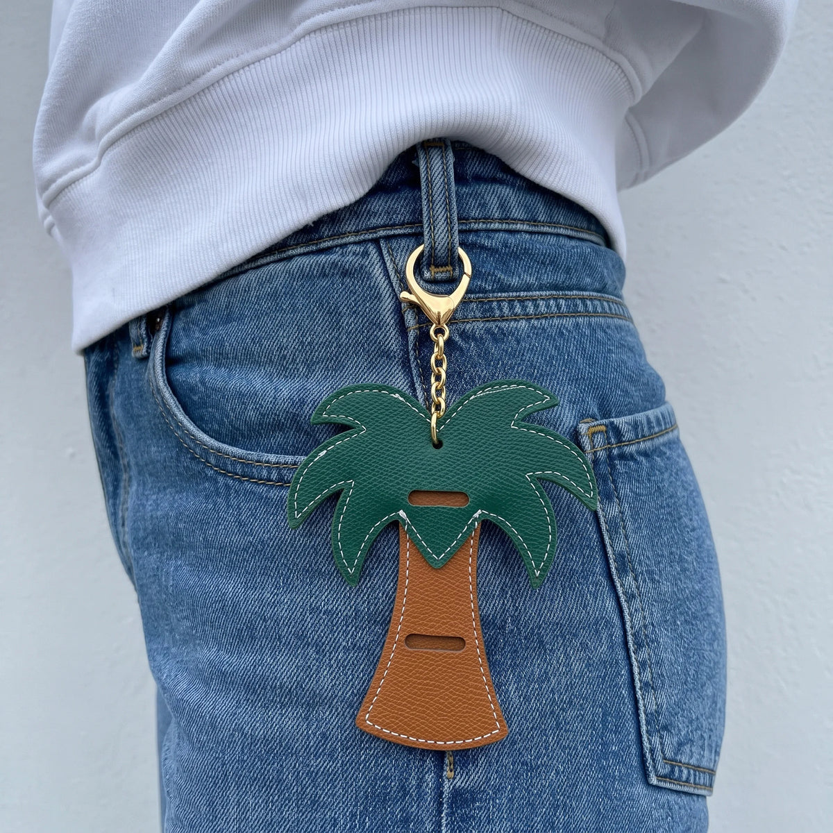 Palm Oasis Sunglasses Holder