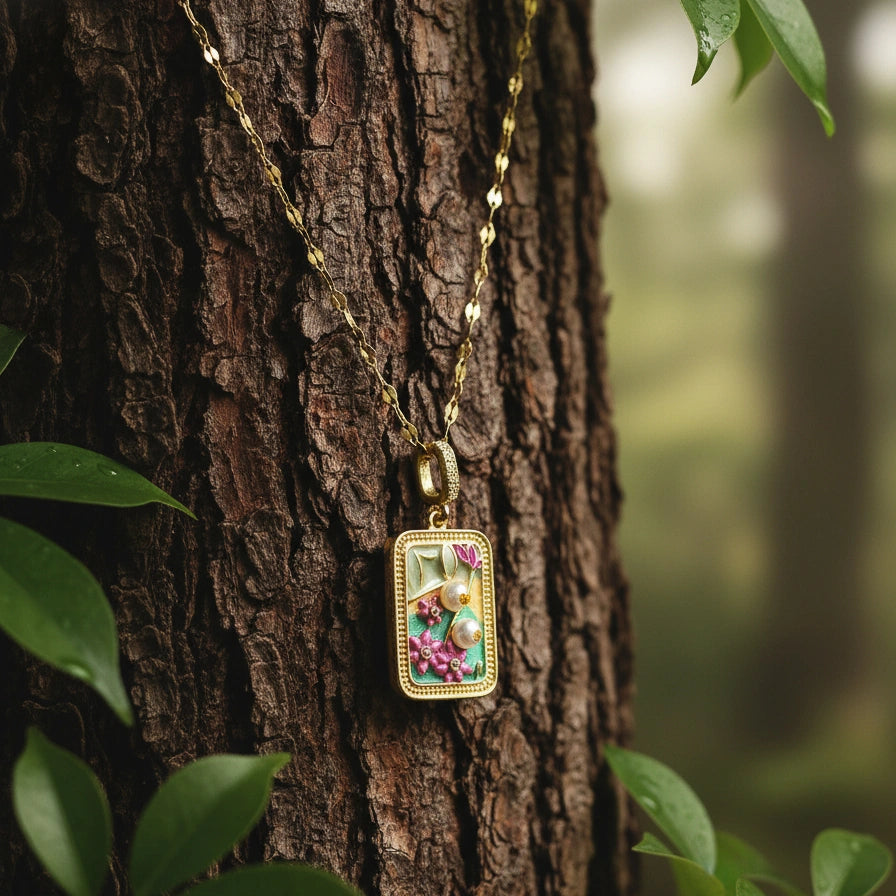 Blossom Frame Pendant