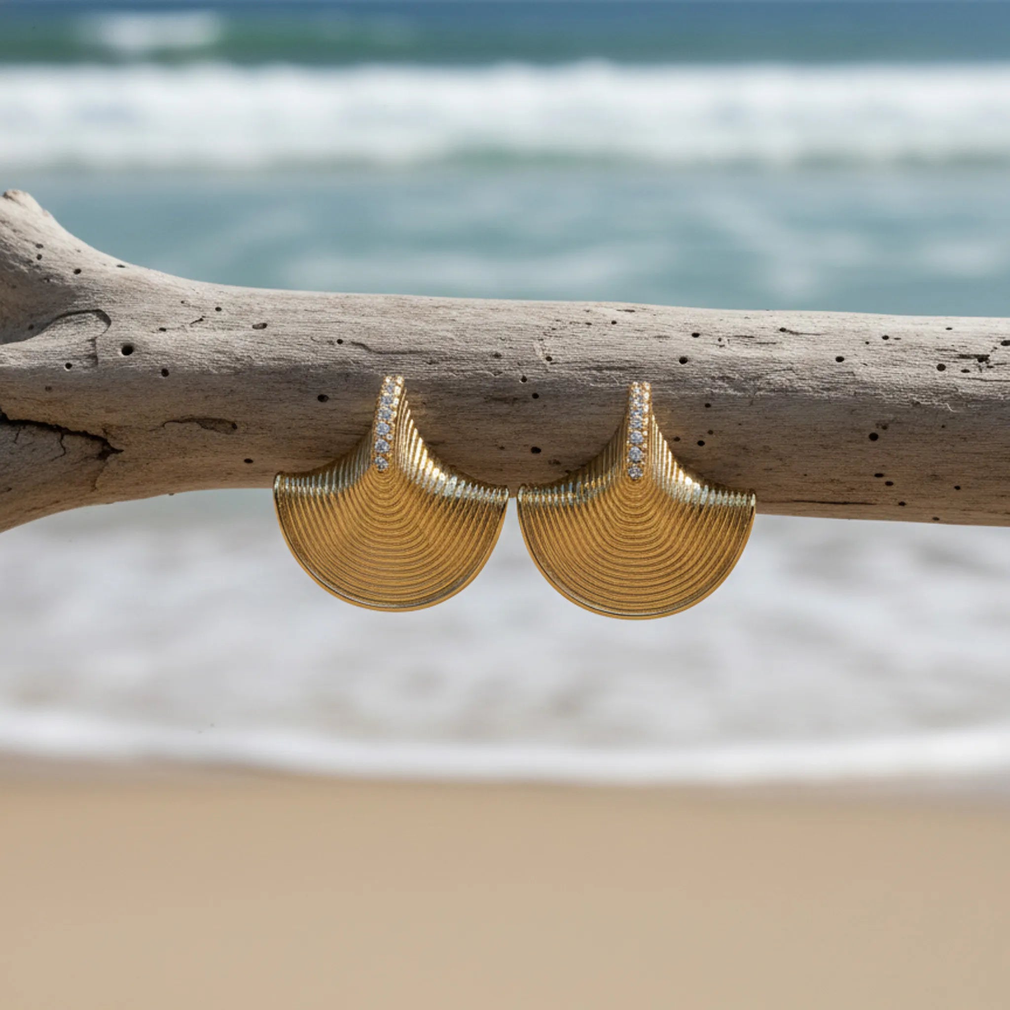 Fanline Studs Earrings