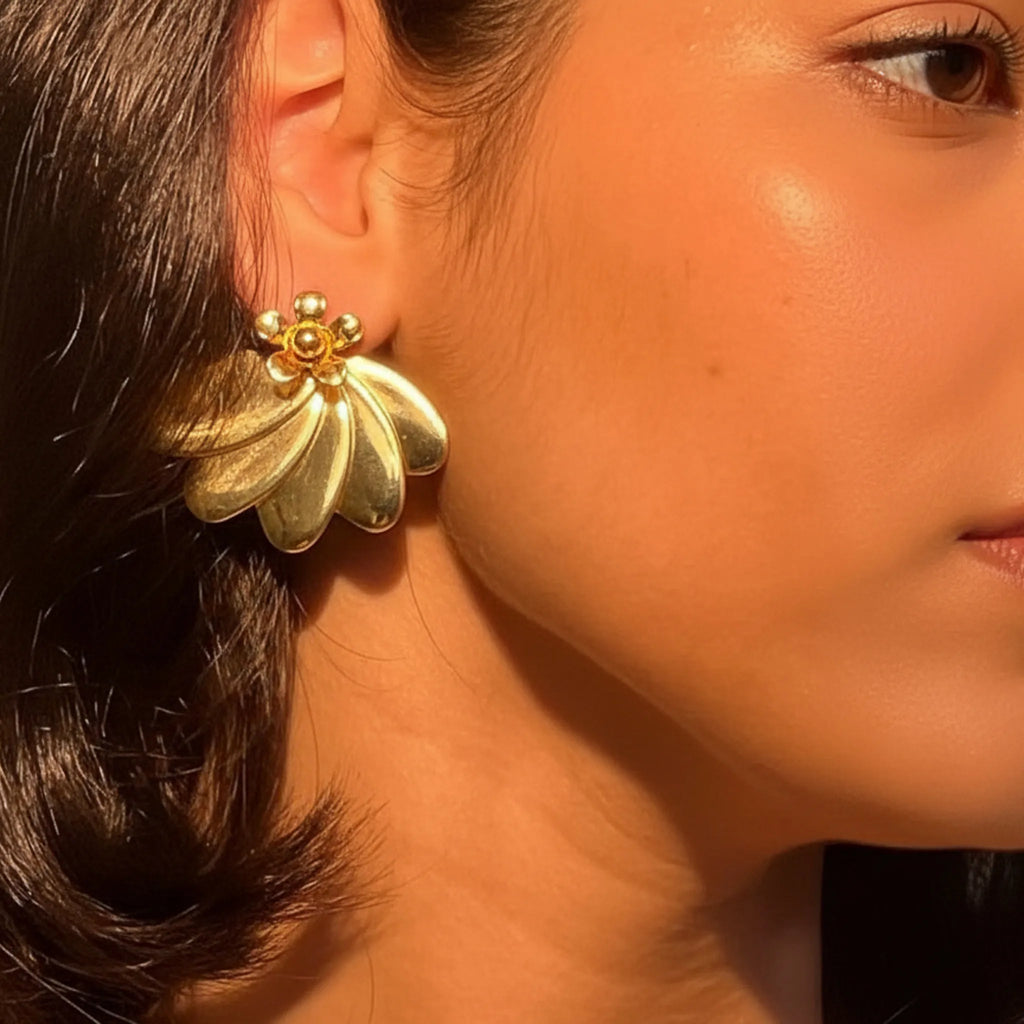 LayerArc Studs Earrings