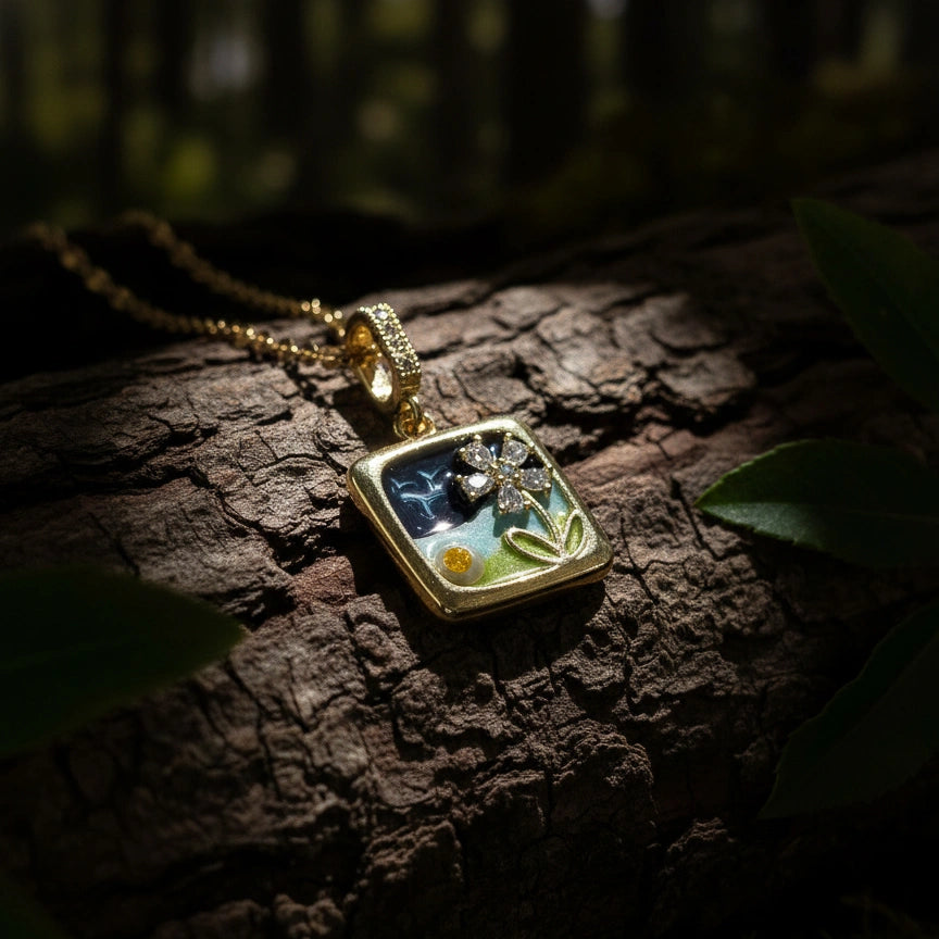 Spring Square Pendant