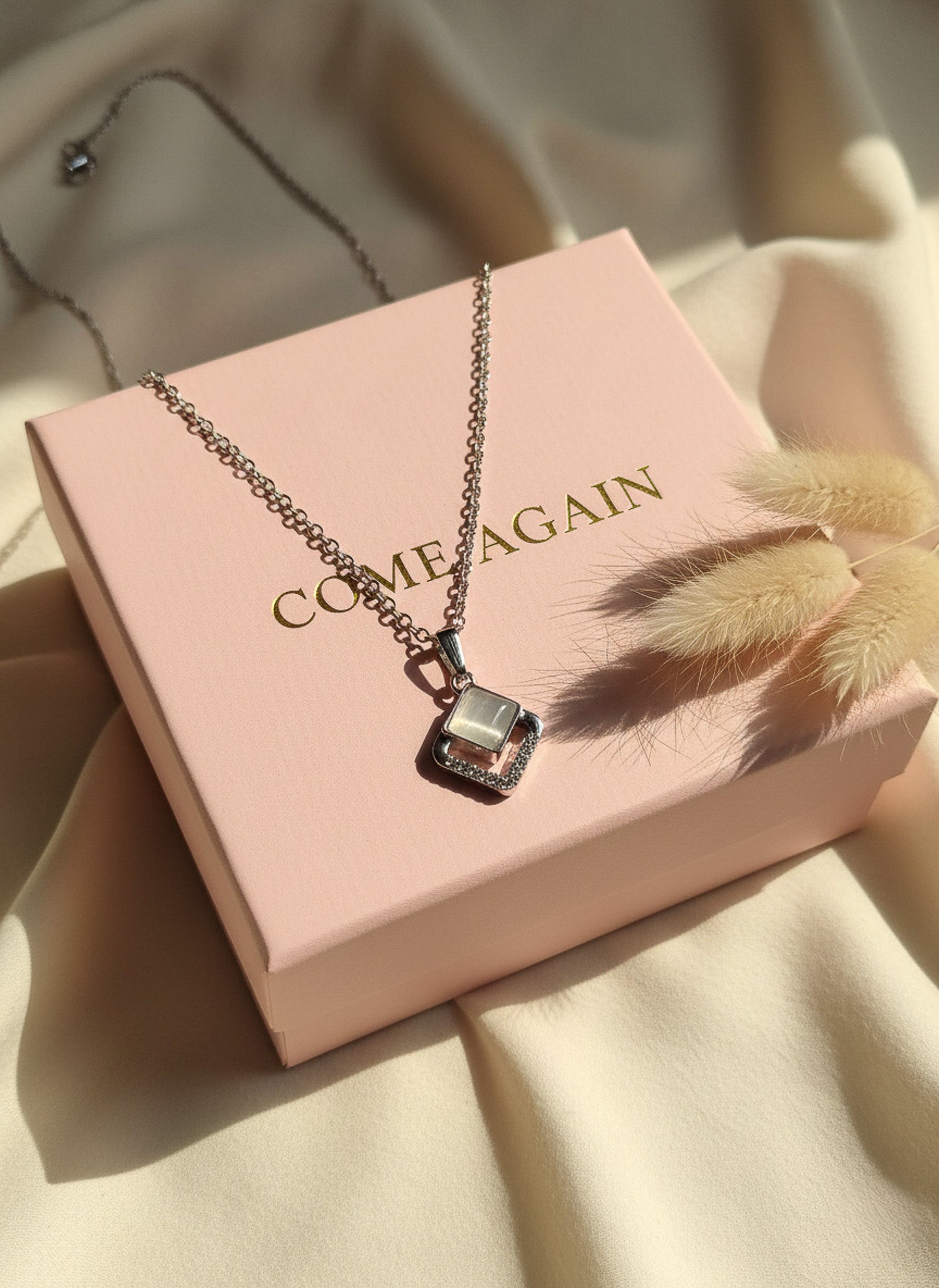 Moonlit Glow chain necklace