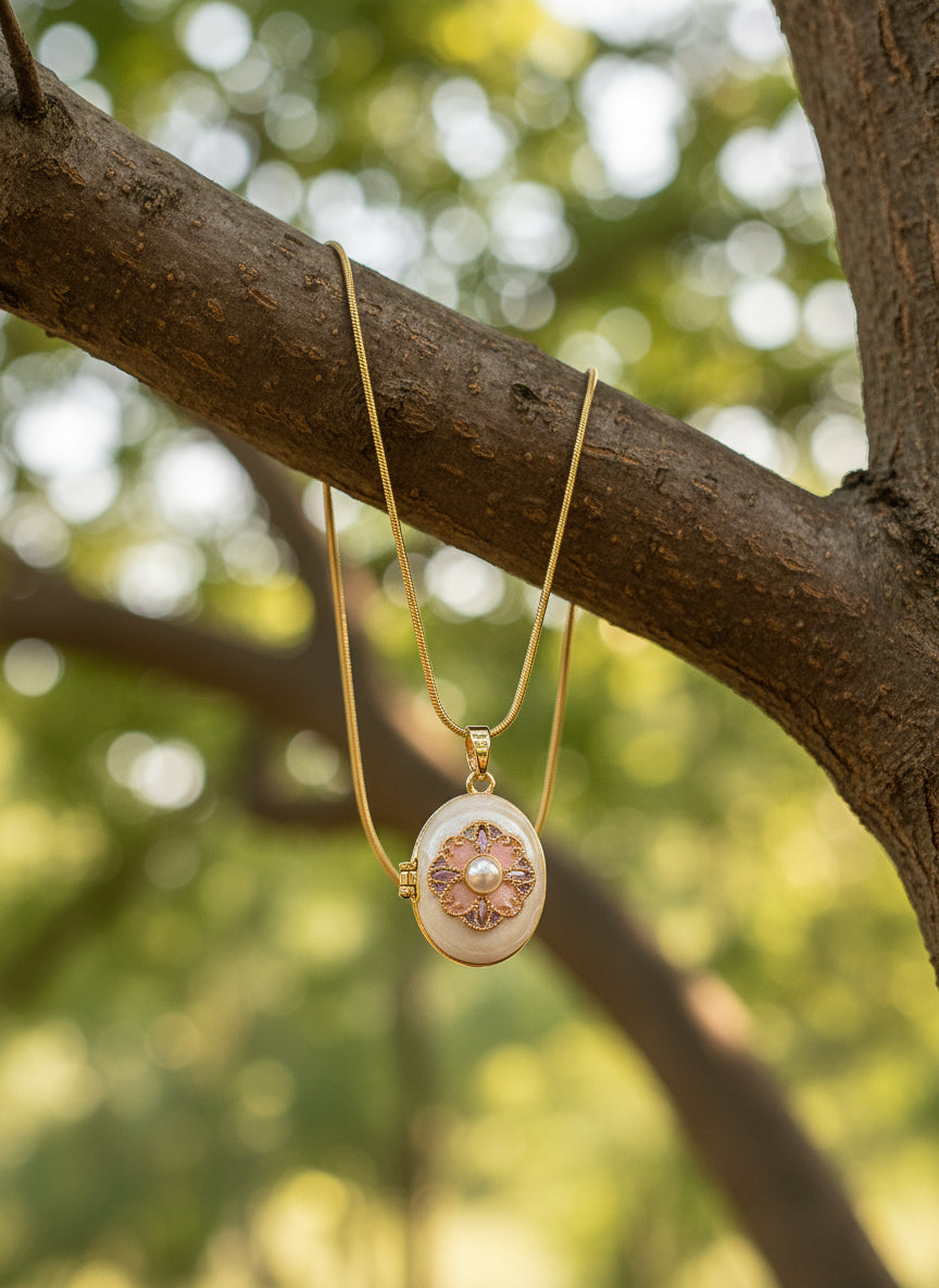 Heartkeeper Chain Necklace