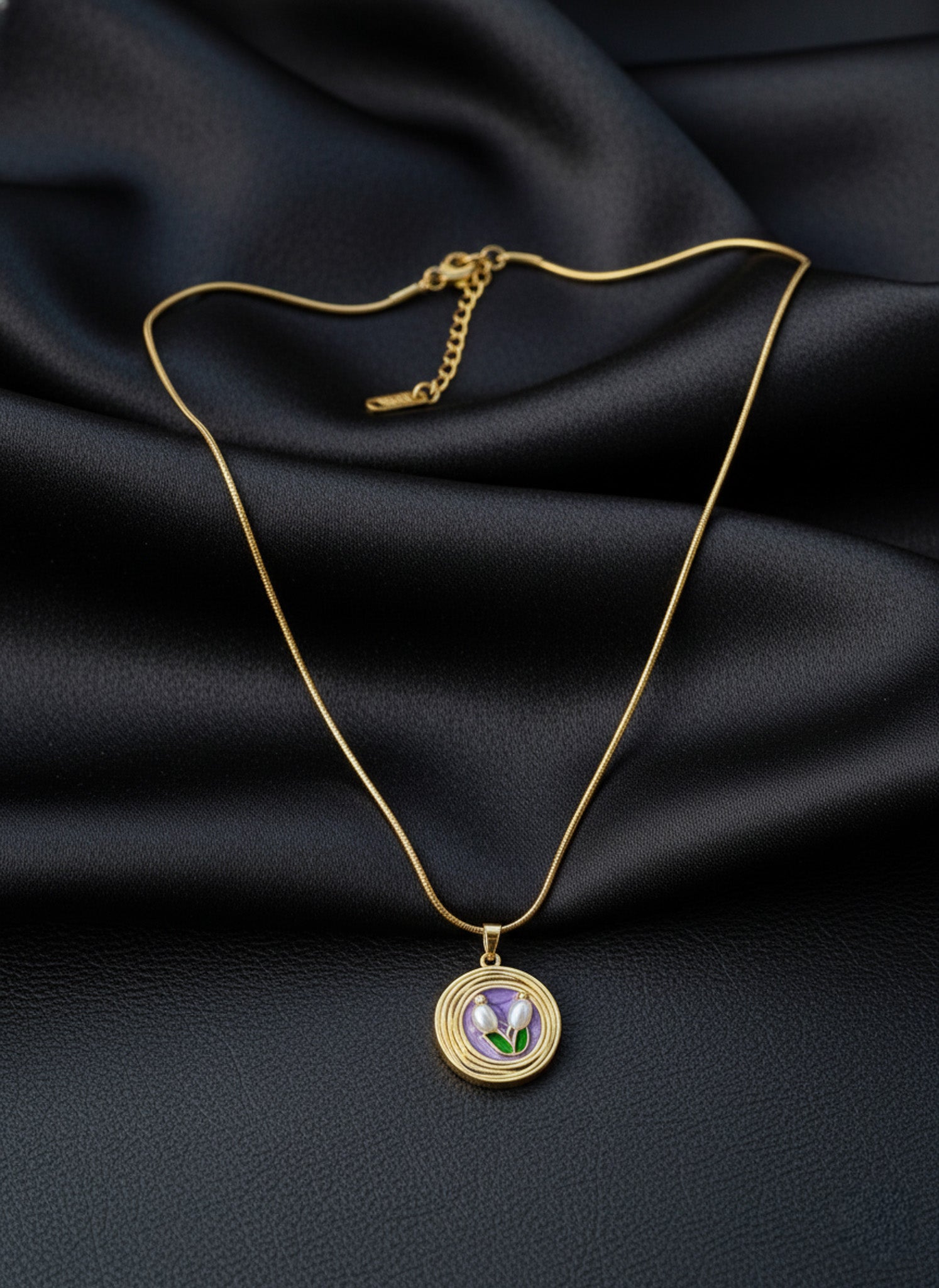 Lily Charm Chain Necklace