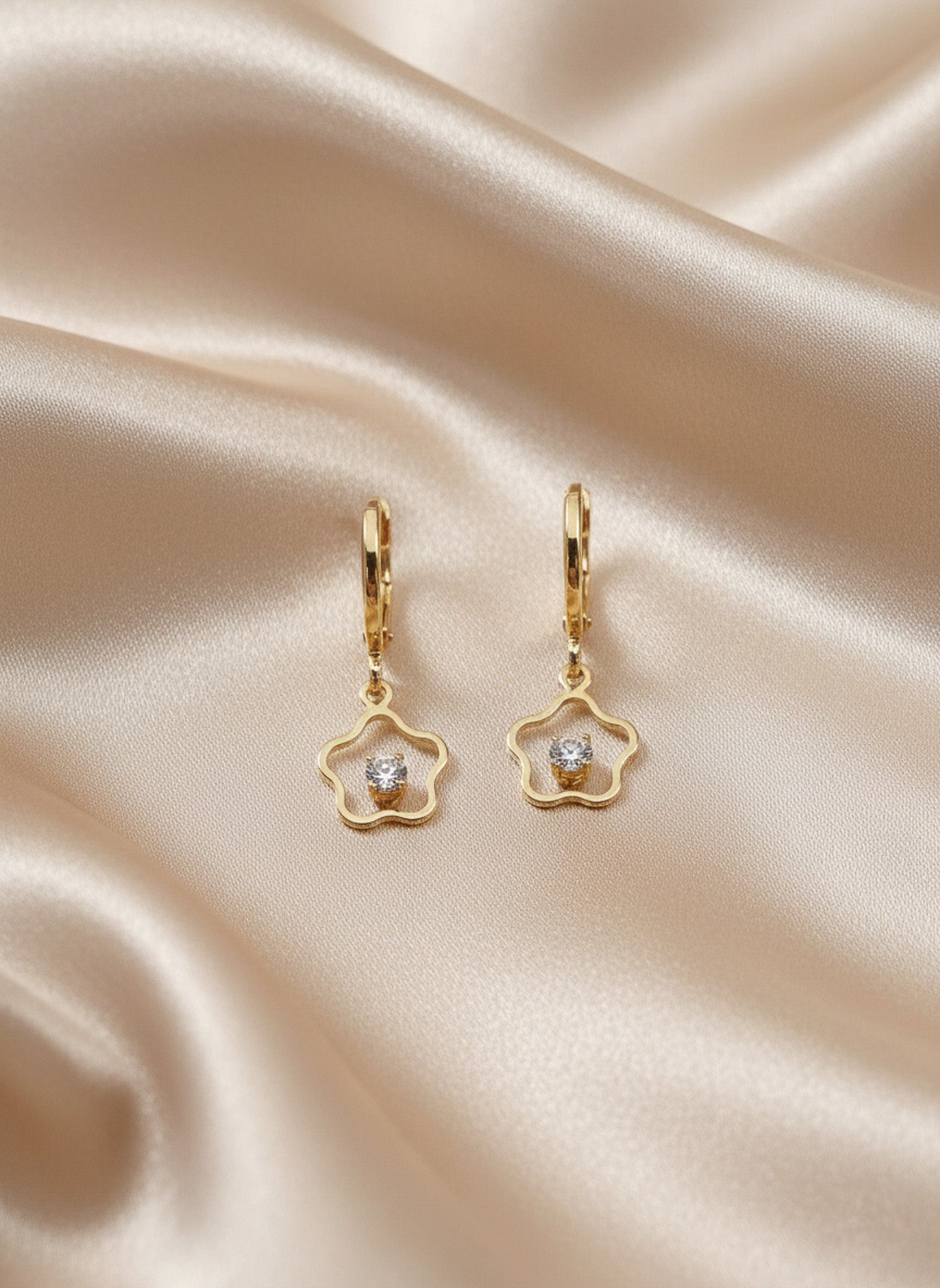 Sunlit Bloom Hoops earrings