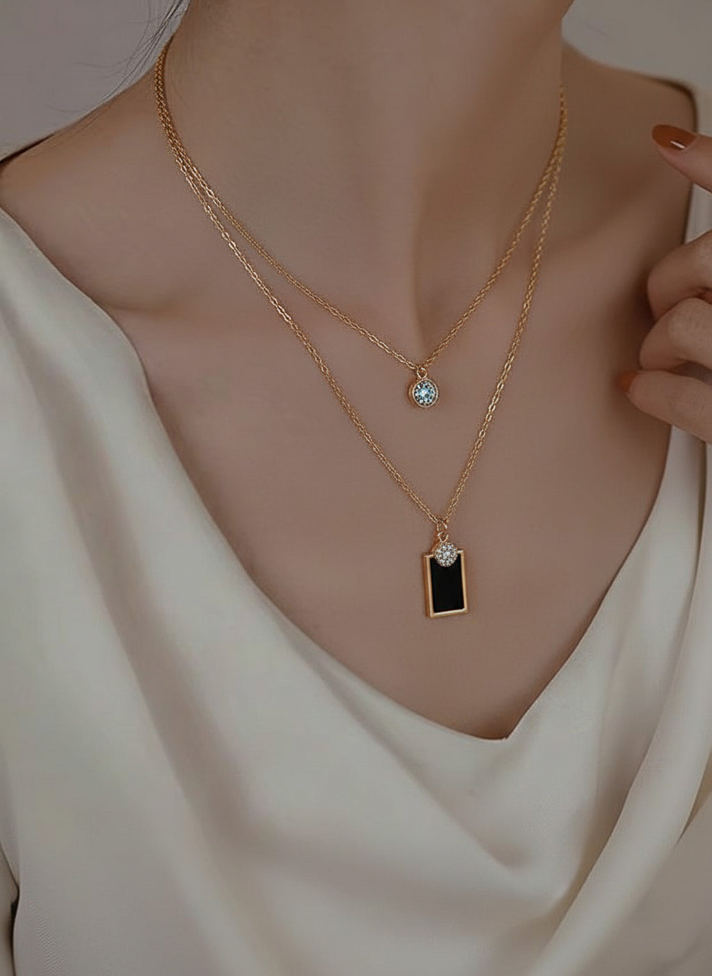 Noir Luxe chain Necklace