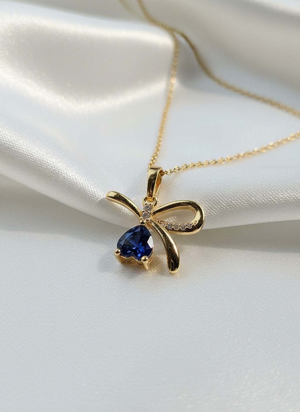 Twilight Ribbon Chain Necklace