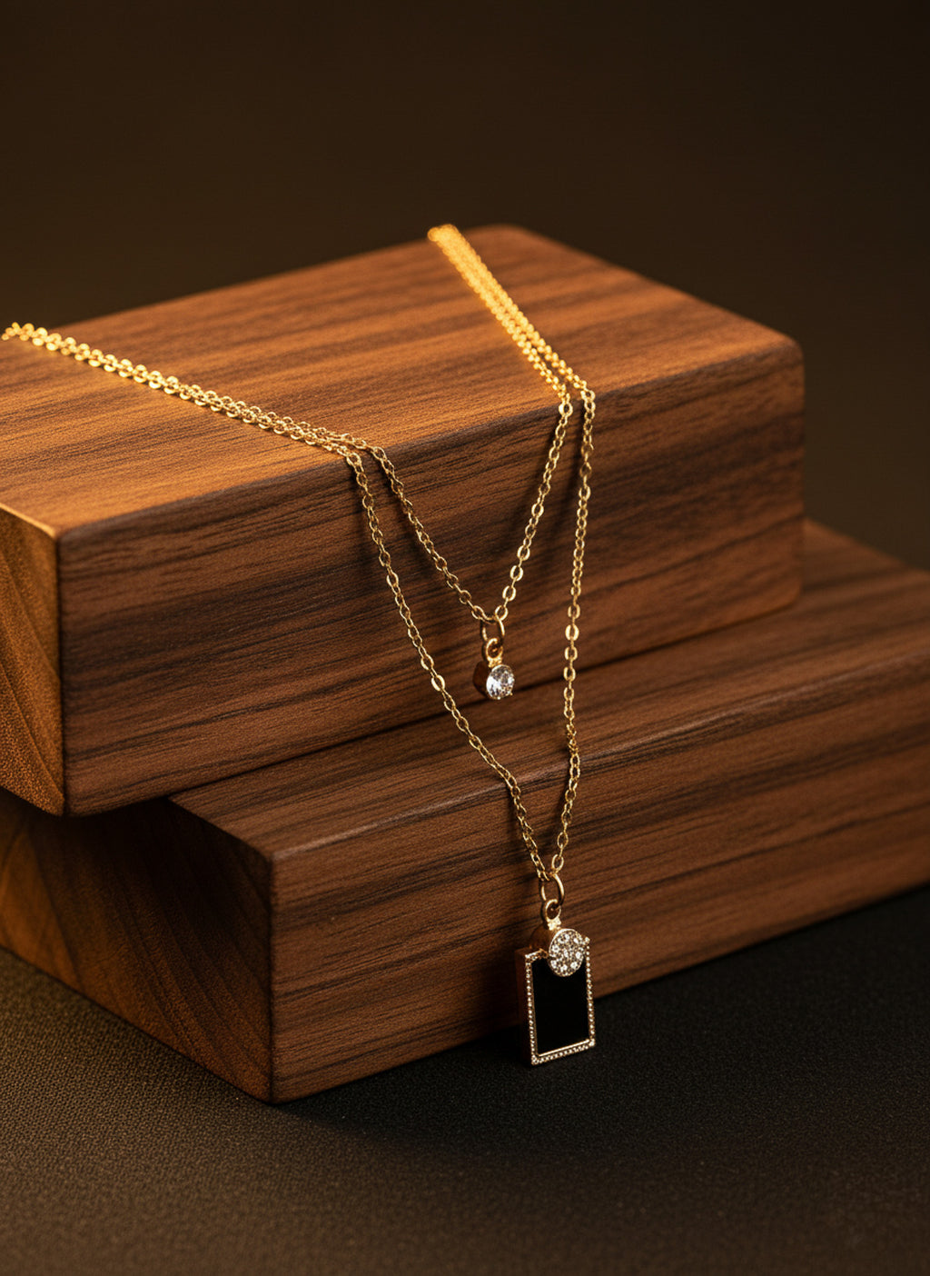 Noir Luxe chain Necklace