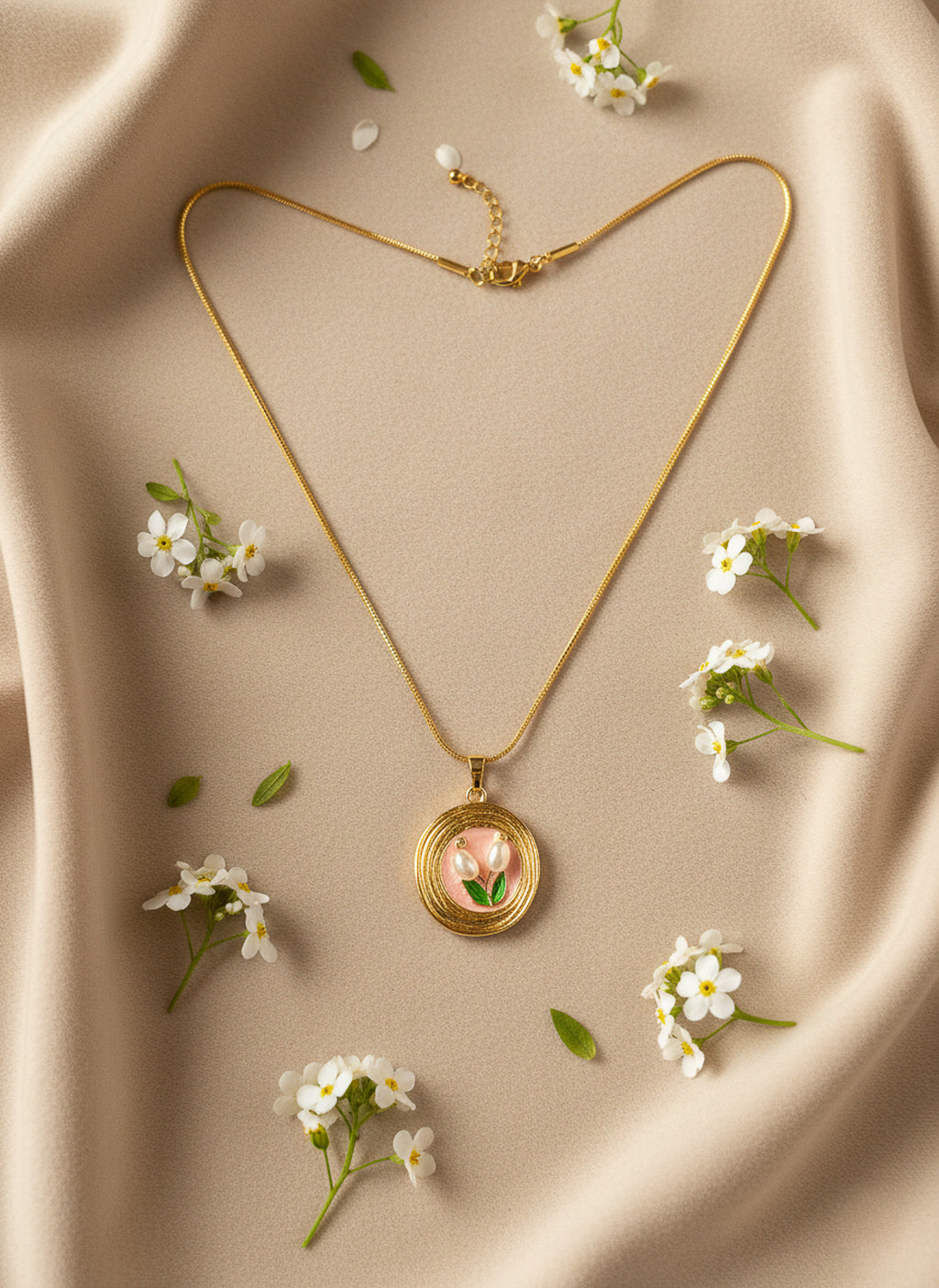 Lily Charm Chain Necklace