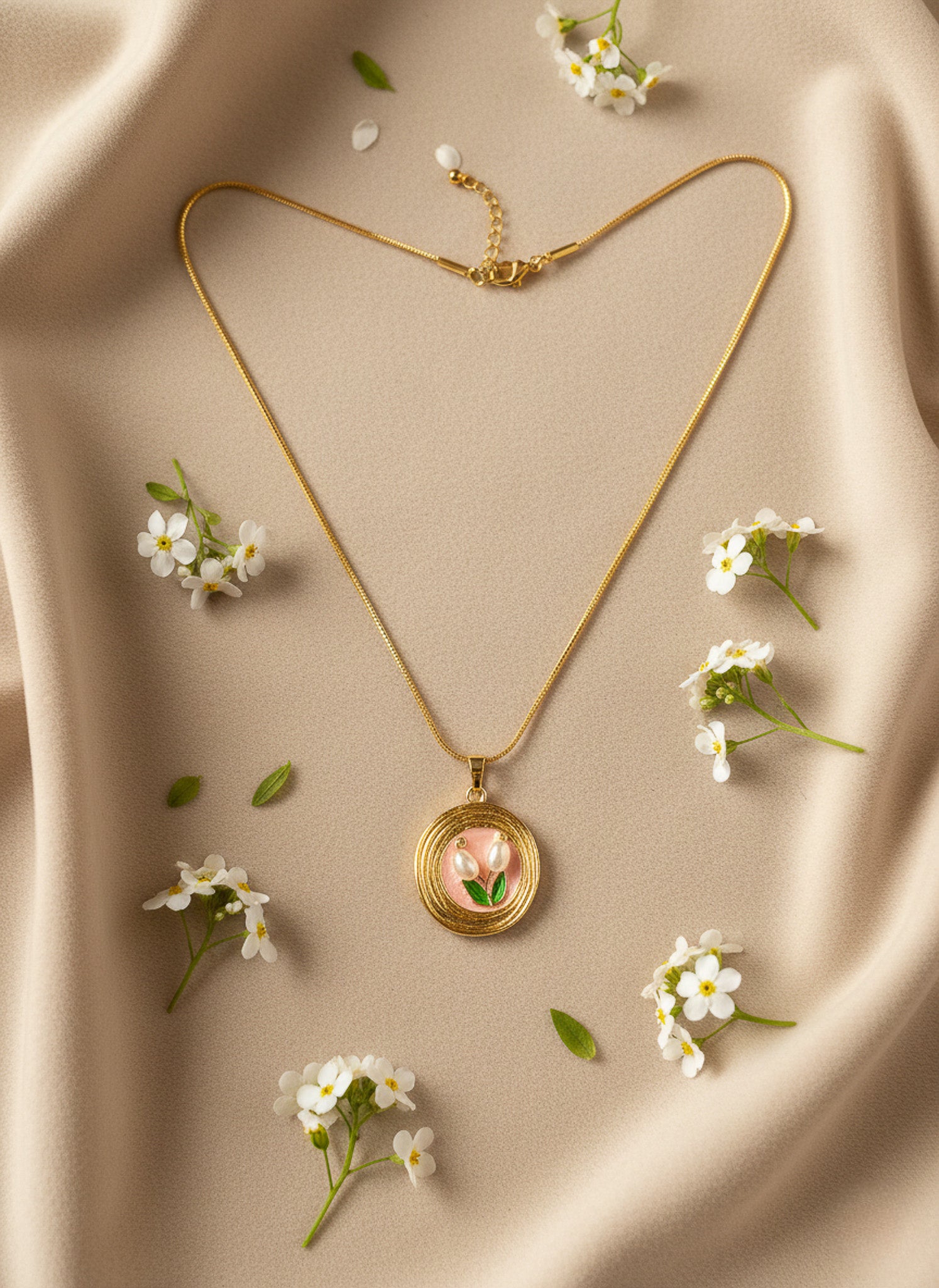 Lily Charm Chain Necklace