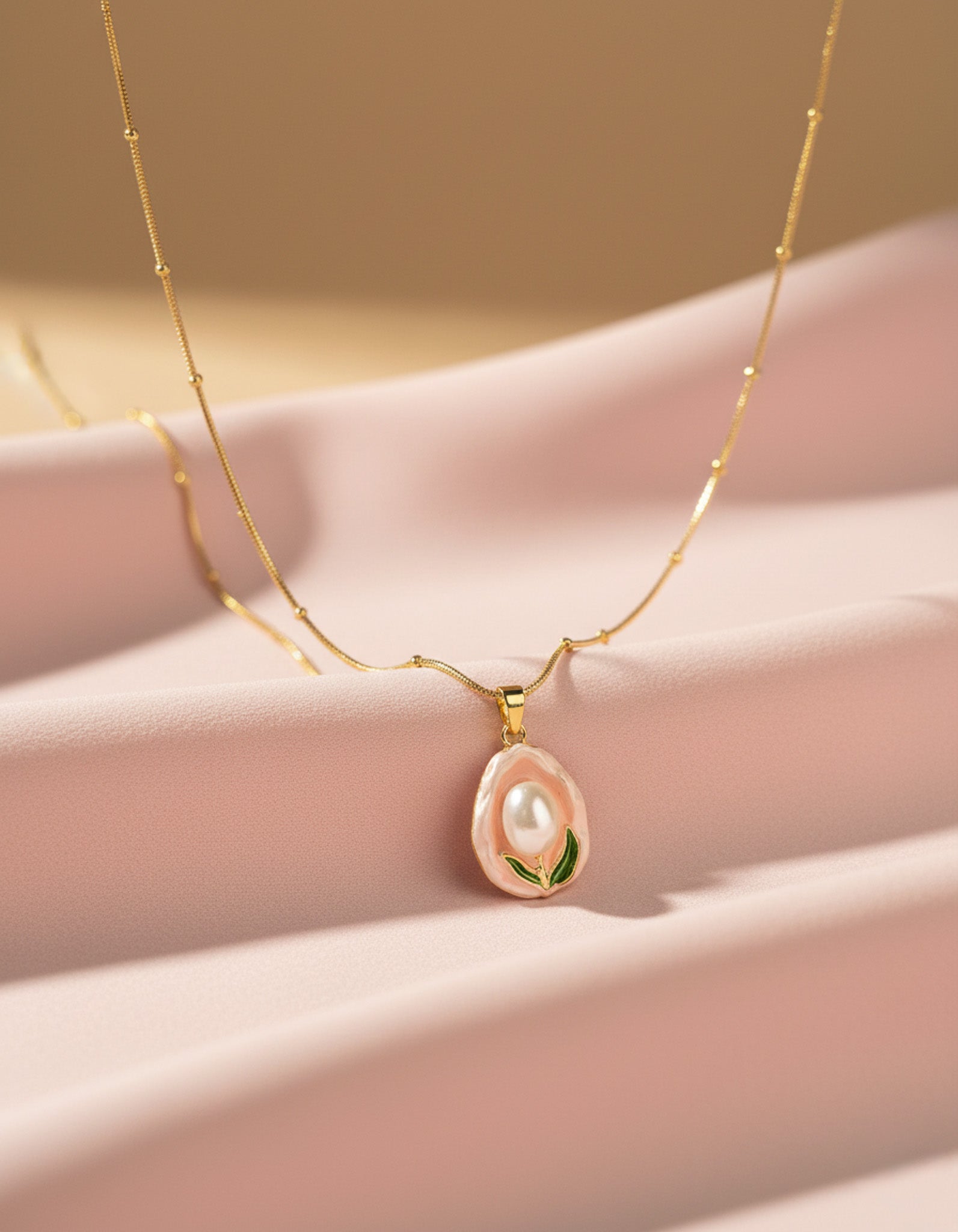 Petal Grace chain Necklace