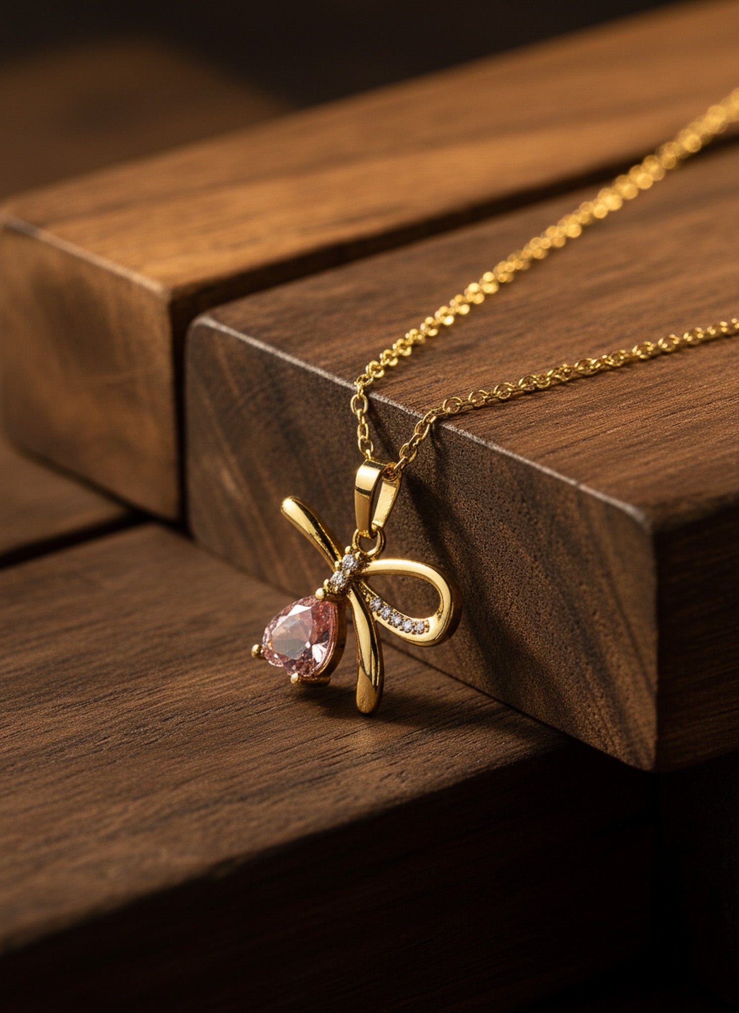 Twilight Ribbon Chain Necklace