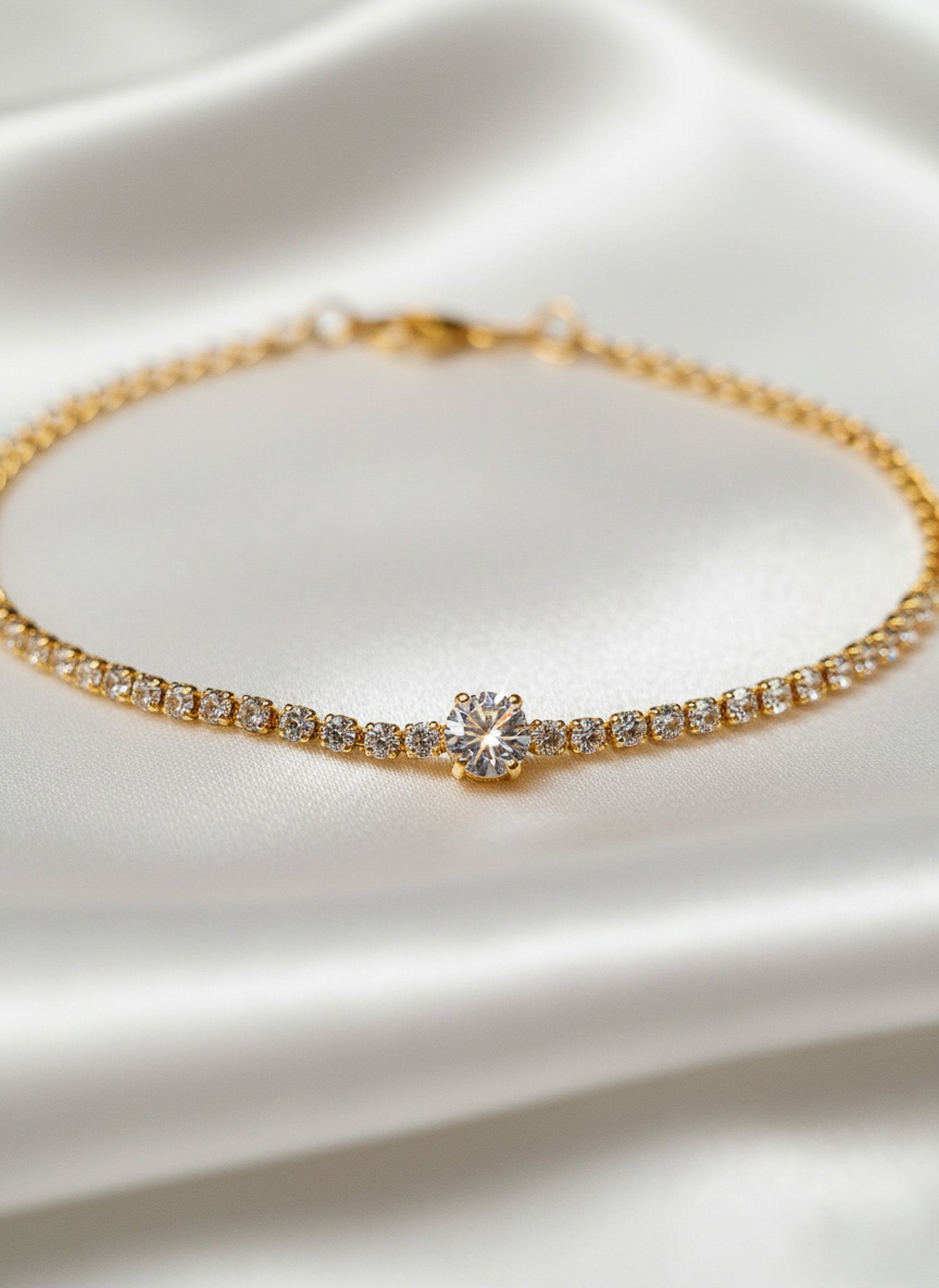 Golden Radiance Solitaire Bracelet