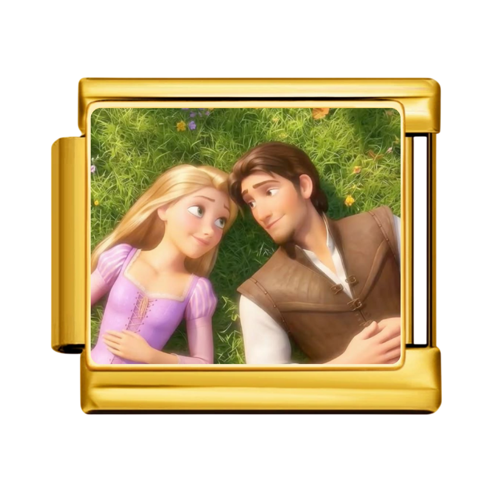 Rapunzel and Flynn Romance Scene Charm - Gold