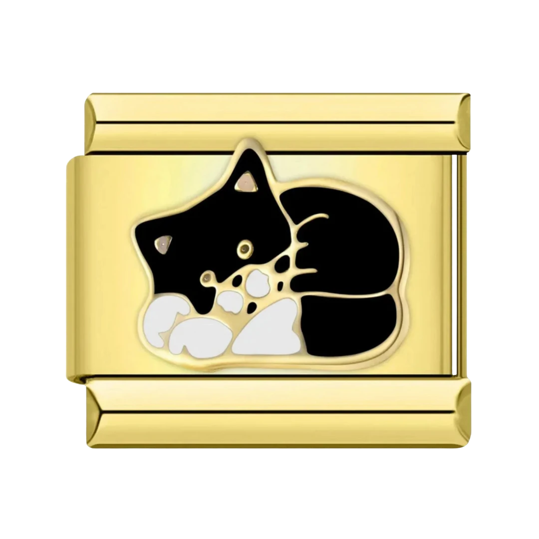 Sleeping Cat Gold Charm