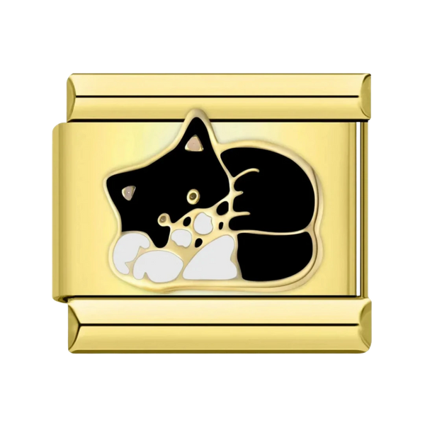 Sleeping Cat Gold Charm