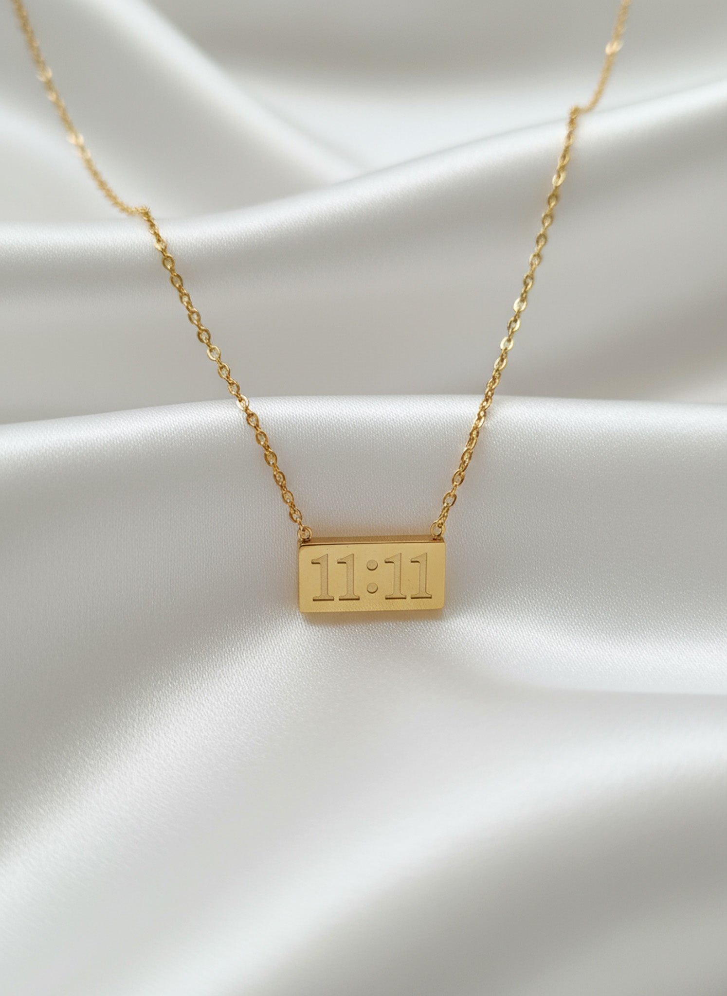 Divine Timing chain necklace