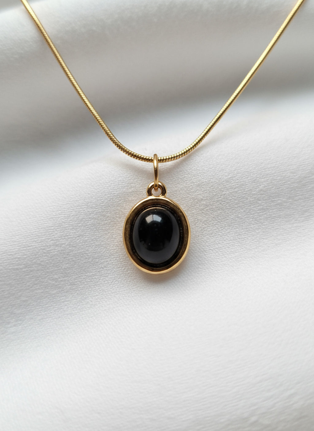 Moon Glow chain necklace