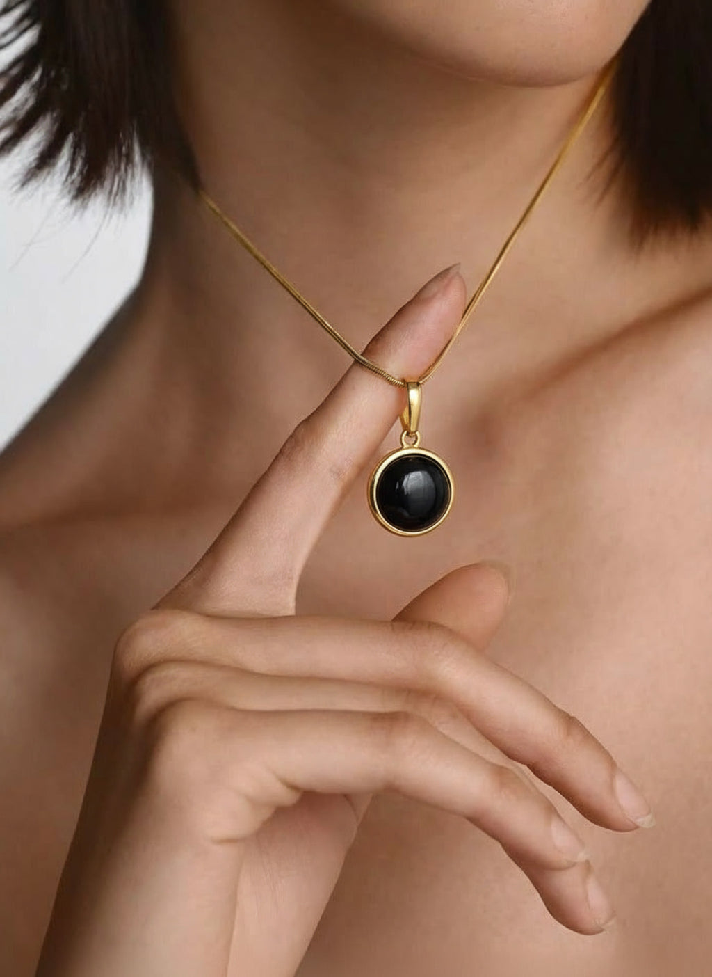 Moon Glow chain necklace