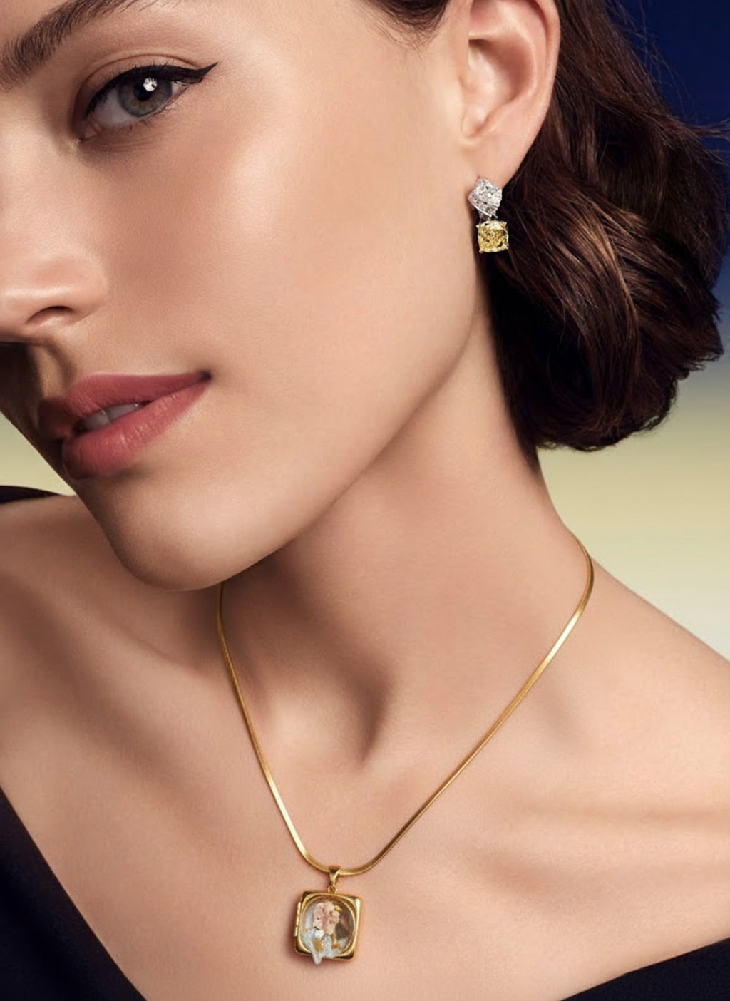 Petal Charm chain necklace